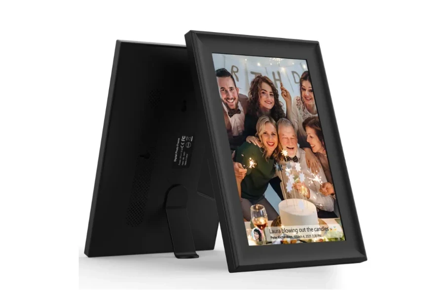 digital photo frame