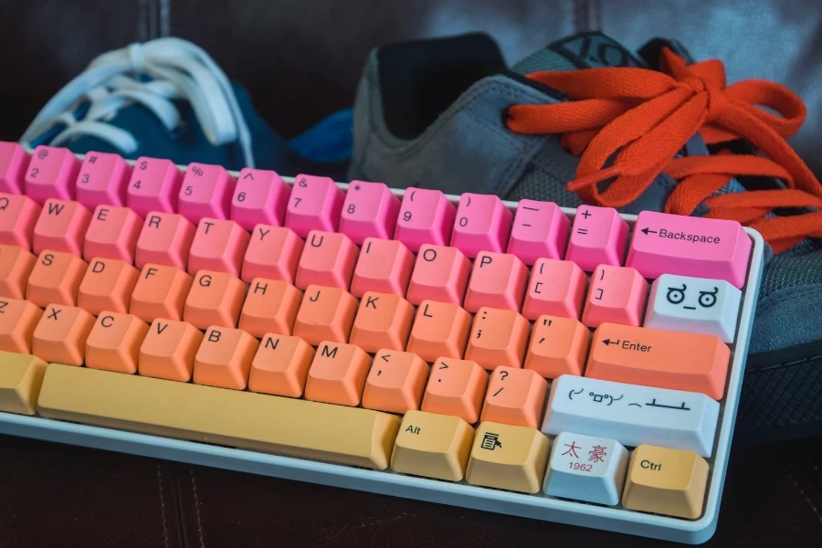 teclas de teclado mecânico multicoloridas