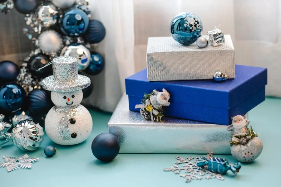 Party decor elements on a table