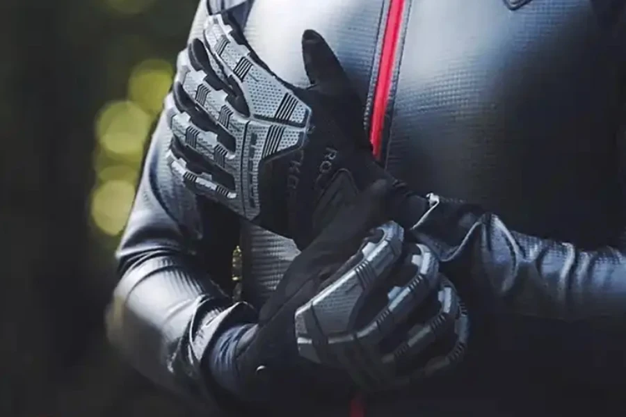 guantes de carreras