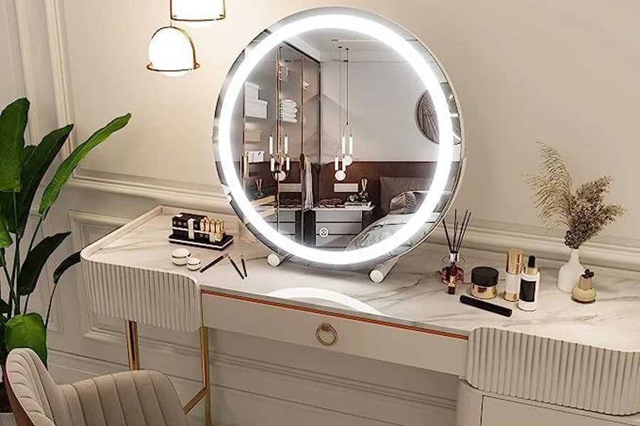 LED mirror