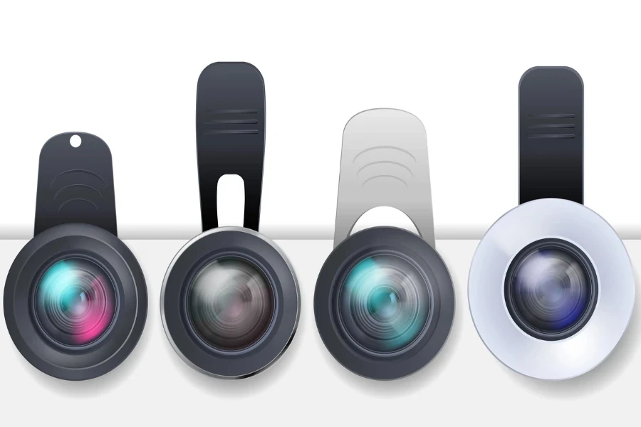 Set of clip on lenses for smartphones