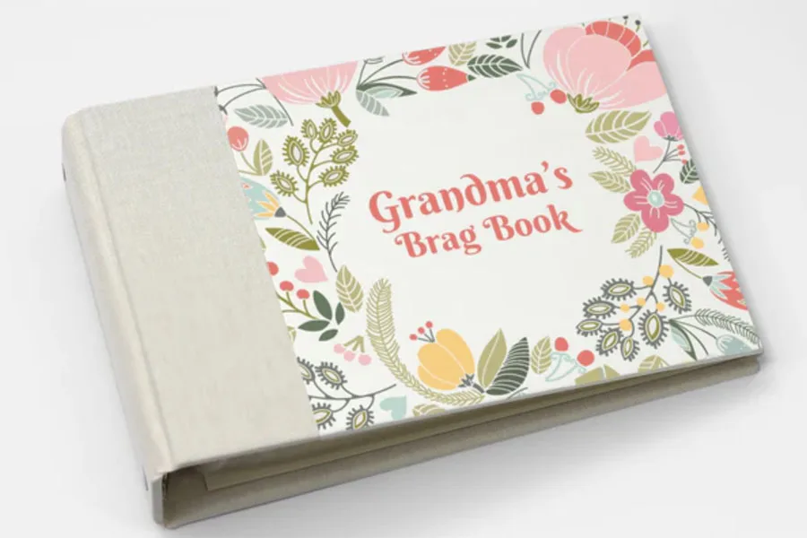 A gray grandma’s brag book photo album