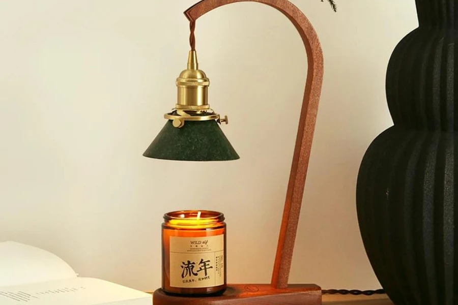 Lámparas calentadoras de velas en forma de campana con base de madera