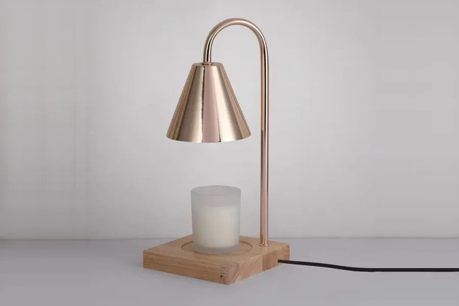 Lampe bougie rustique au design moderne