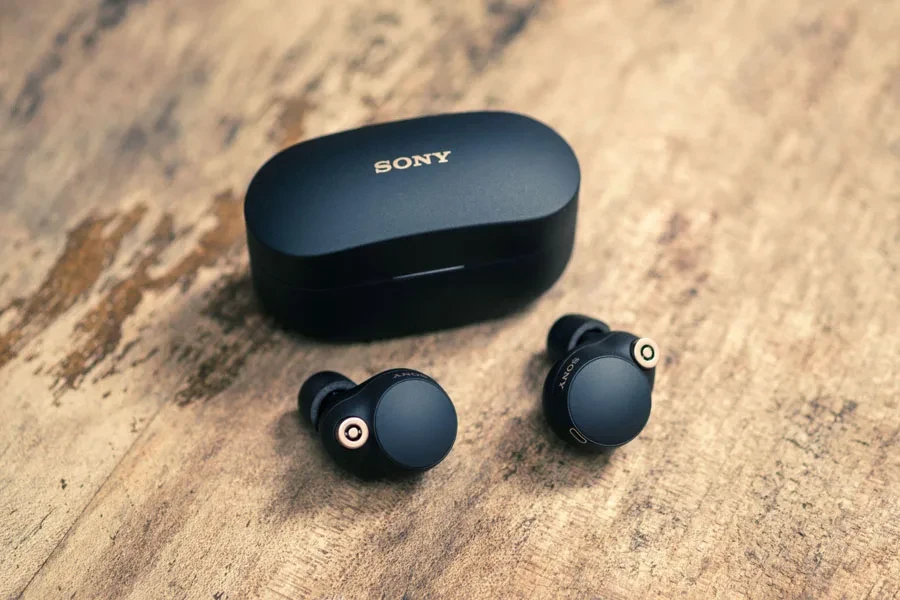 Sony earbud