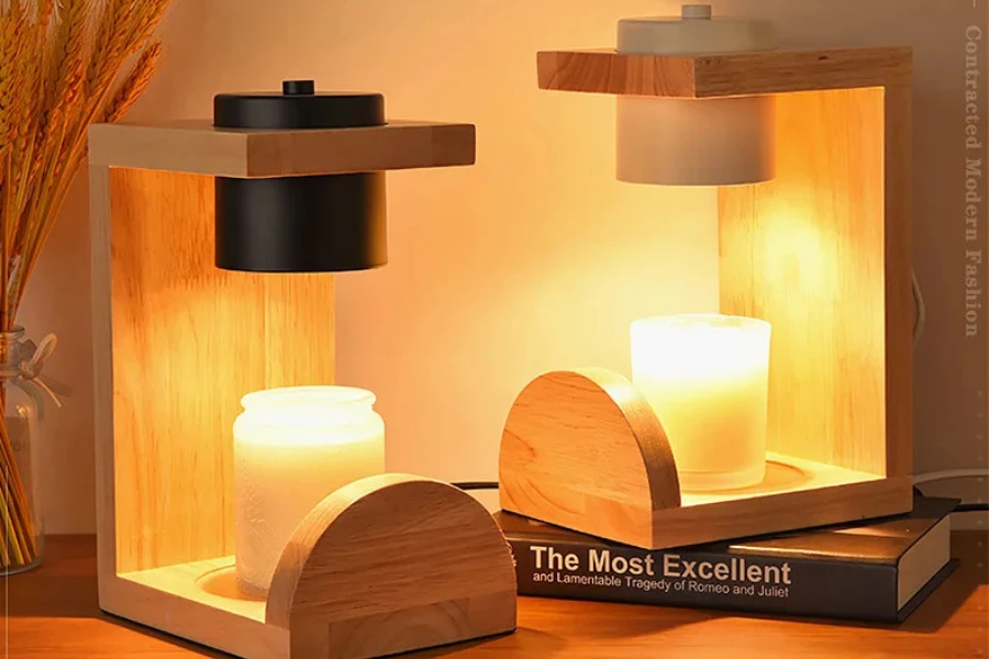 Kerzenlampe aus Holz mit 50-Watt-Halogenlampe