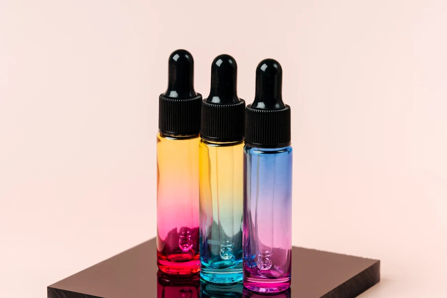 botellas de vidrio abstractas