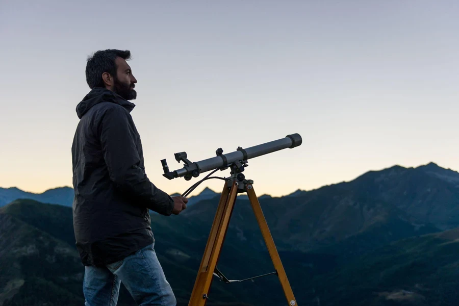 llevar un telescopio