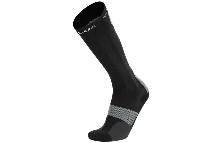 Bequeme Kompressions-Fußballsocken und Schienbeinschoner für Herren