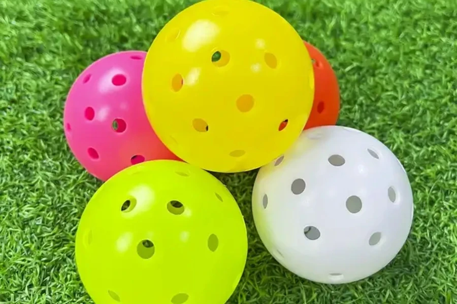 Bola pickball 40 lubang cepat Dura