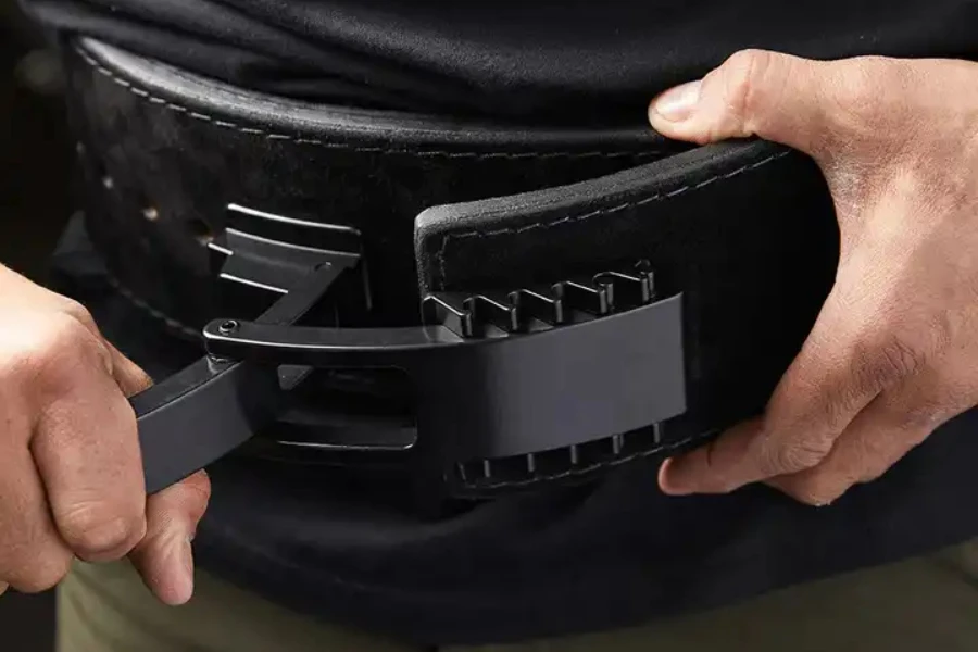 Cinturón de palanca de cuero para levantamiento de pesas de 13 mm para hombre