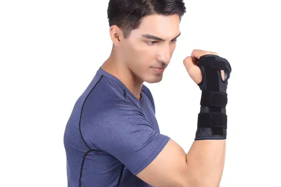 Neoprene compression recovery wrist brace