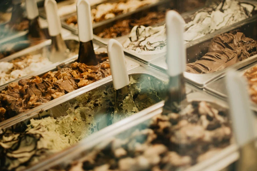 gli strumenti per il gelato