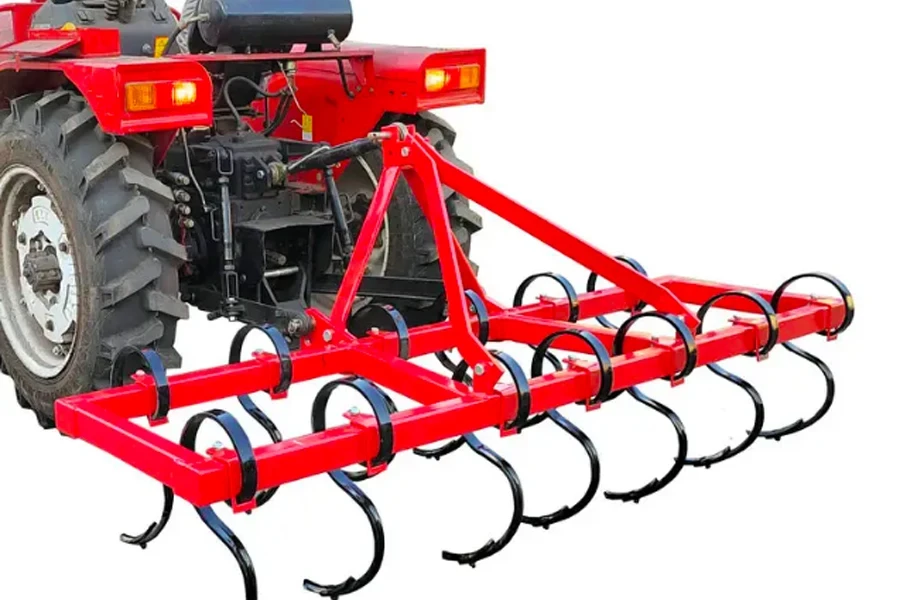 An den Traktor gezogener Grubber mit feststehenden Zinken und 7 Zinken