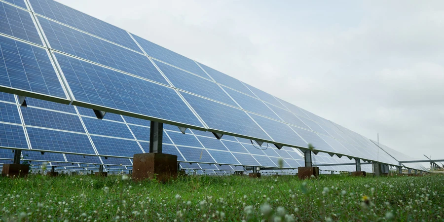 Panneau solaire, source d'électricité alternative