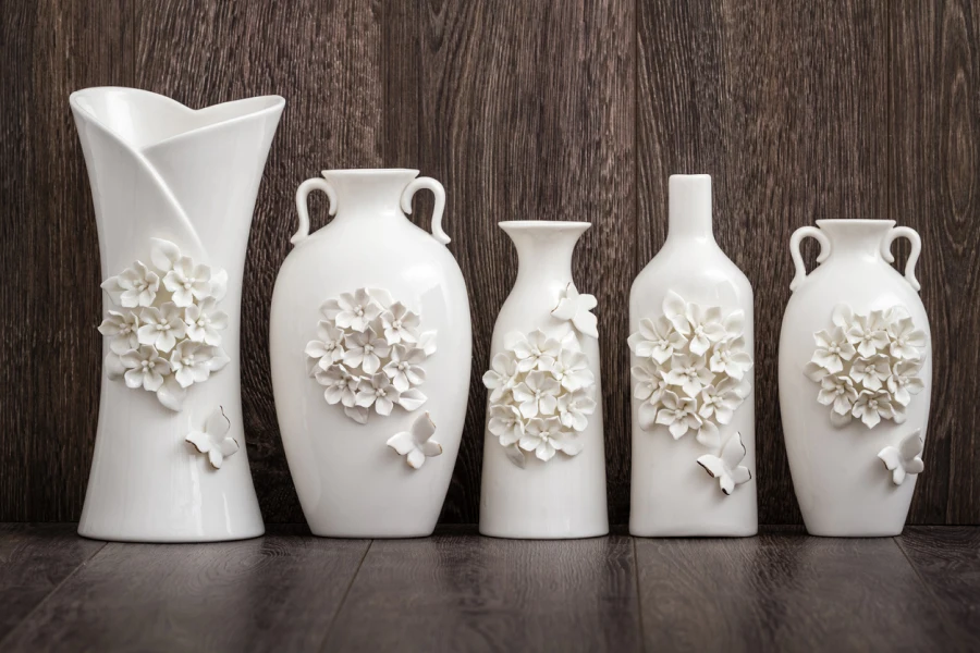 vases en porcelaine magnifiquement fabriqués à la main
