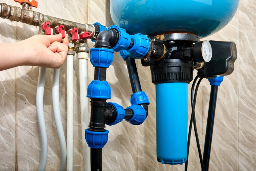Elektrisches Wasserversorgungssystem mit automatischer Pumpensteuerung