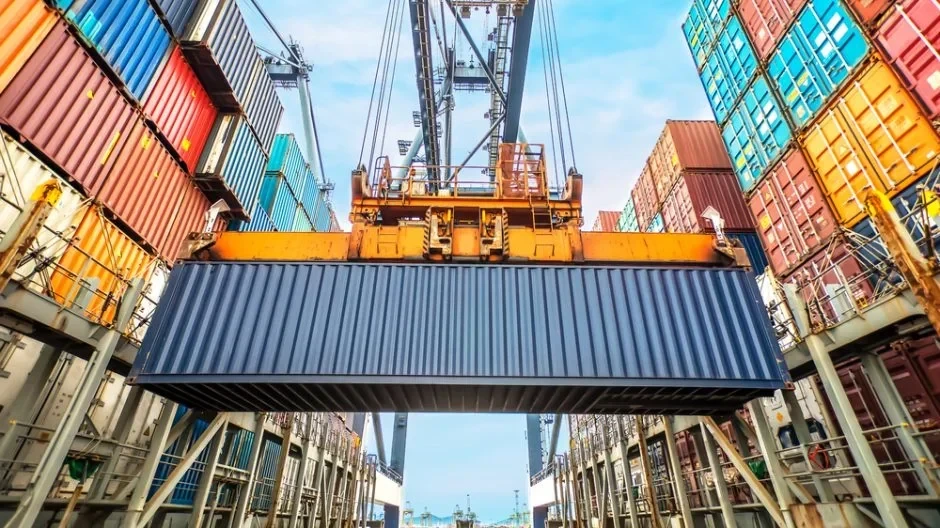 Les importations américaines n’ont atteint la barre des 2 millions d’EVP que deux fois depuis une séquence de 19 mois qui s’est terminée en octobre 2022. Crédit : Shutterstock.