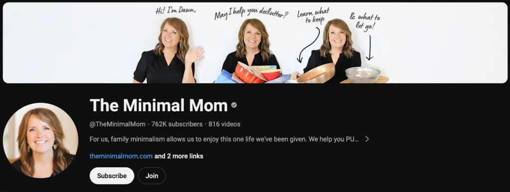 لقطة شاشة للصفحة الرئيسية لموقع The Minimal Mom على YouTube
