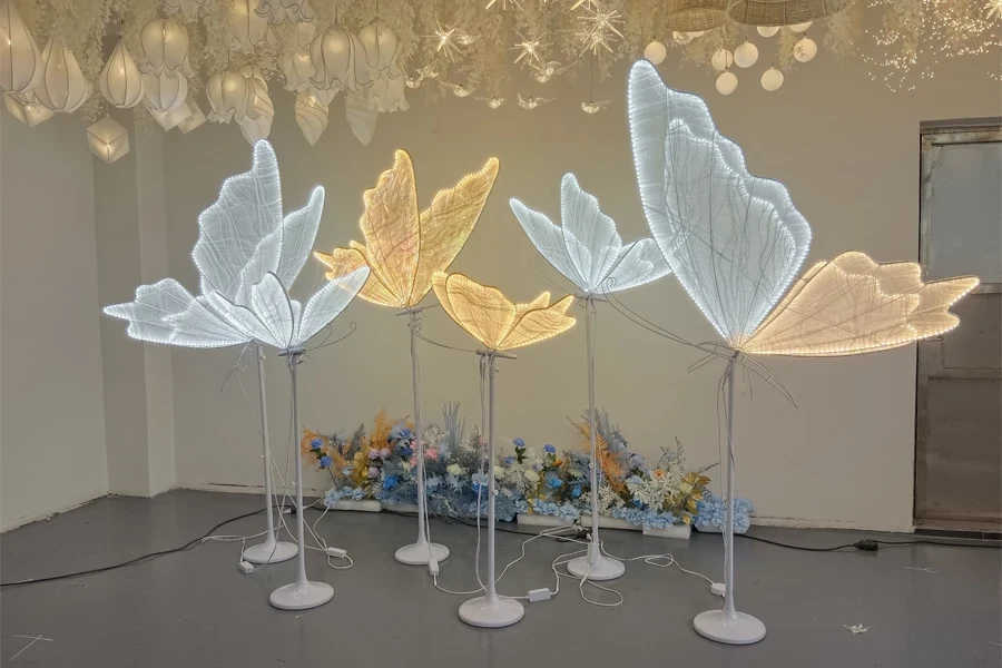 Butterfly Pendant Light Stand