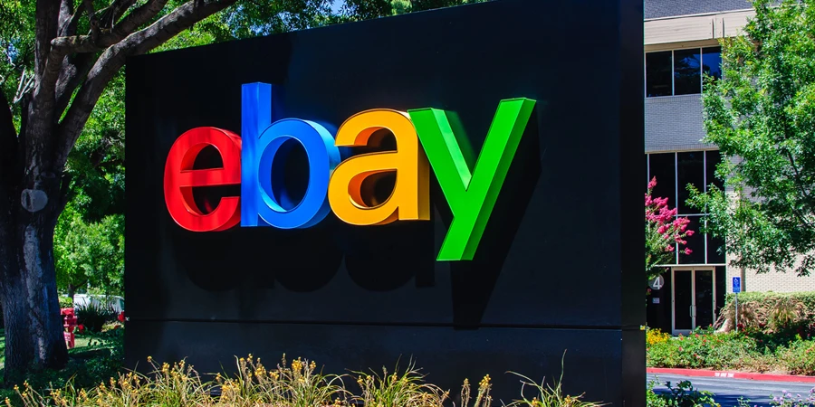 eBay の会社看板