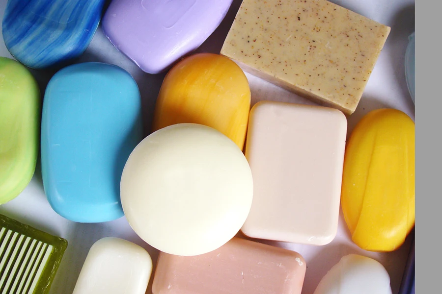 Vários sabonetes sólidos para higiene corporal