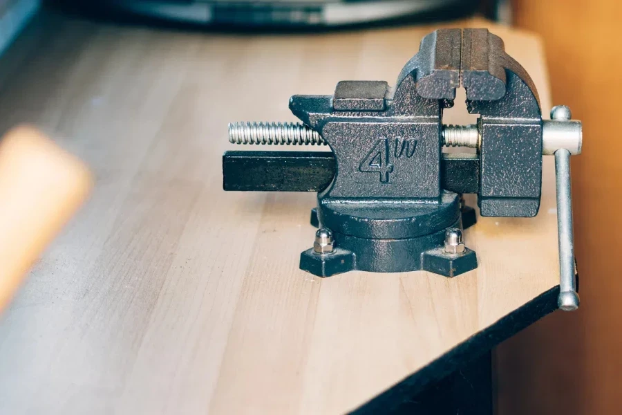 bench vise