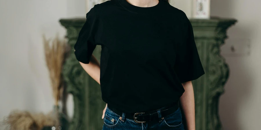 Person Wearing Black T-Shirt