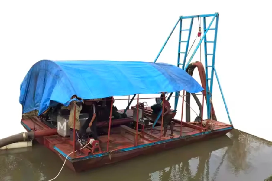 suction dredger with tarpaulin cover