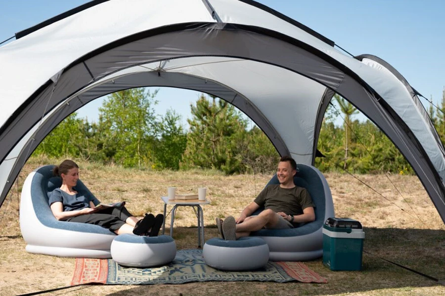 A sun shelter with an easy setup