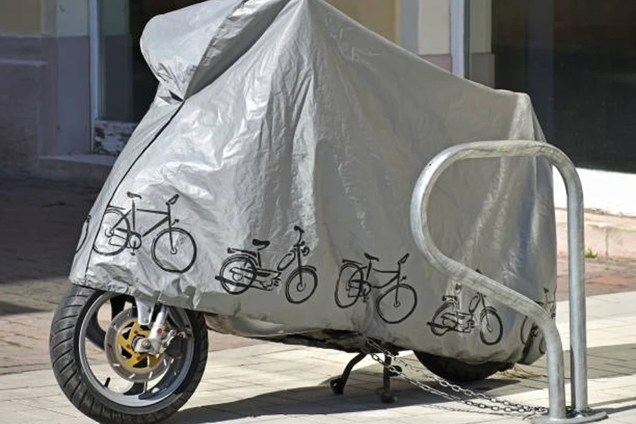 cubierta de la motocicleta