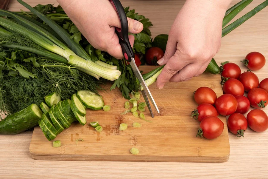 the kitchen scissors