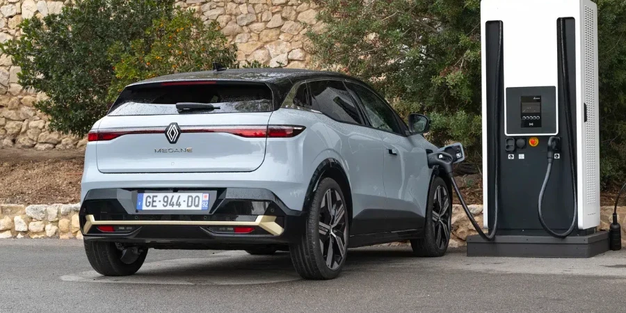 Elektrisches Hyper-SUV Eletre