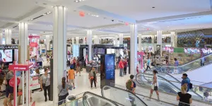 Interior da loja de departamentos Macy's