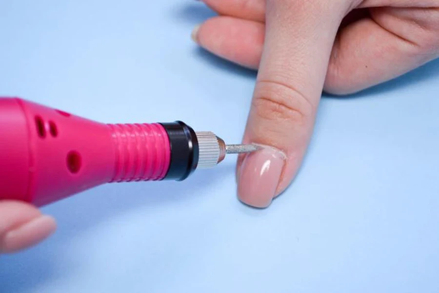 the process of making a beautiful manicure on the fingers