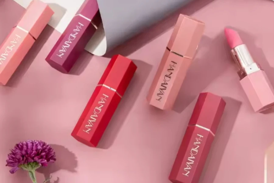 HANDAYIAN Pretty Lipstick – Kits de brillants à lèvres vegan de marque privée