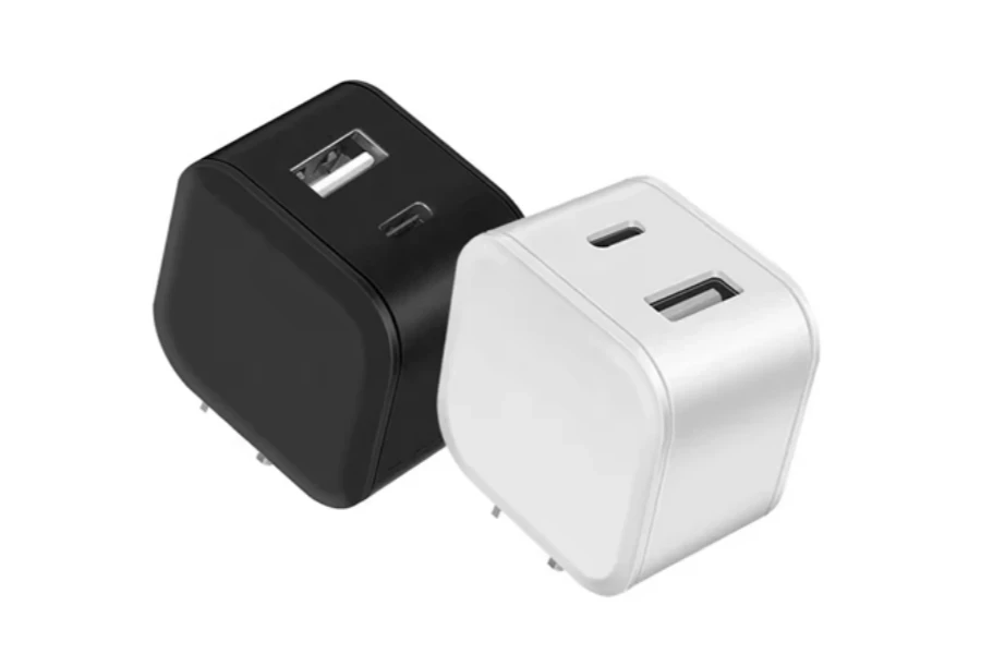 Ready Stock 20W Type C Fast Charging Charger QC3.0 USB Travel Wall Charger with Type C to Type C Cable Kit for Mobile Phone