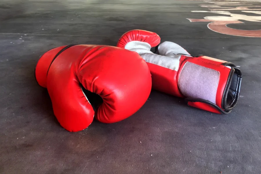 Gros plan sur des gants de boxe