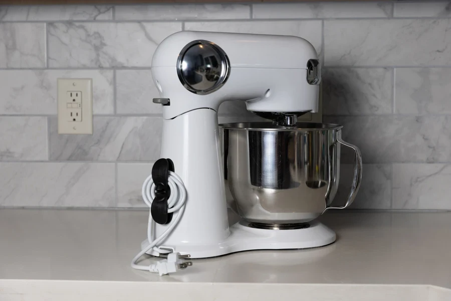 An idle white stand mixer