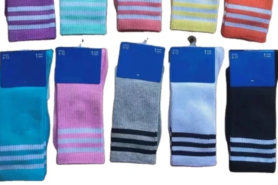 2023 High-Quality Cotton Running Designer Socks for Ladies and Girls