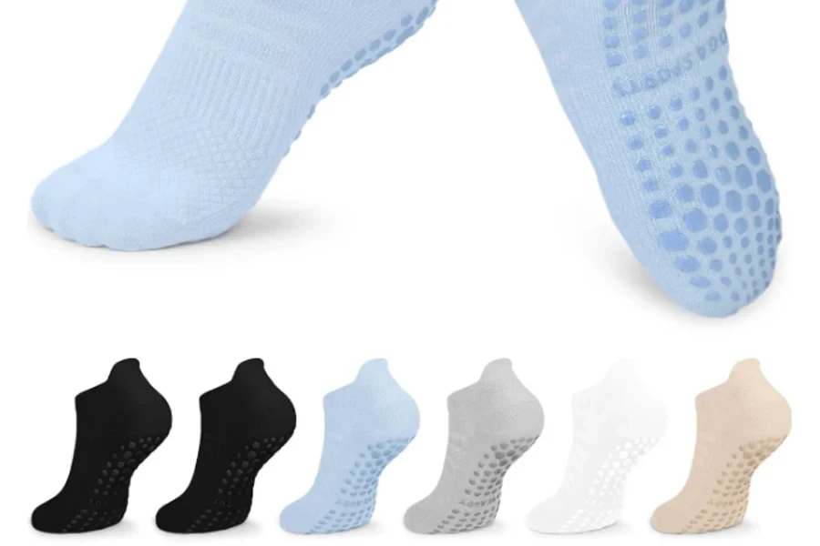 Non-Slip Grips Yoga Socks for Men & Women