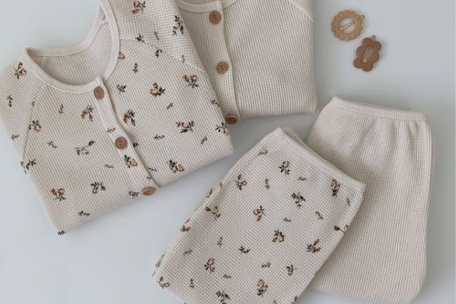 Натуральные пуговицы