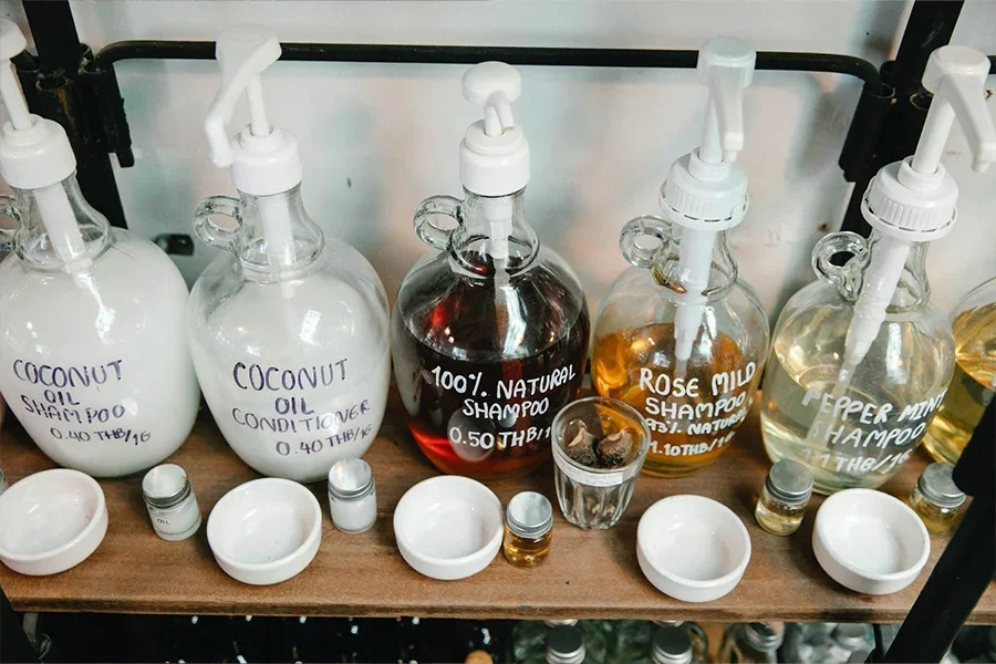 Distributeurs de shampoing et revitalisant 100% naturels