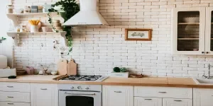 kitchen cabinet