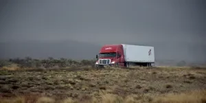 understanding first and last mile trucking