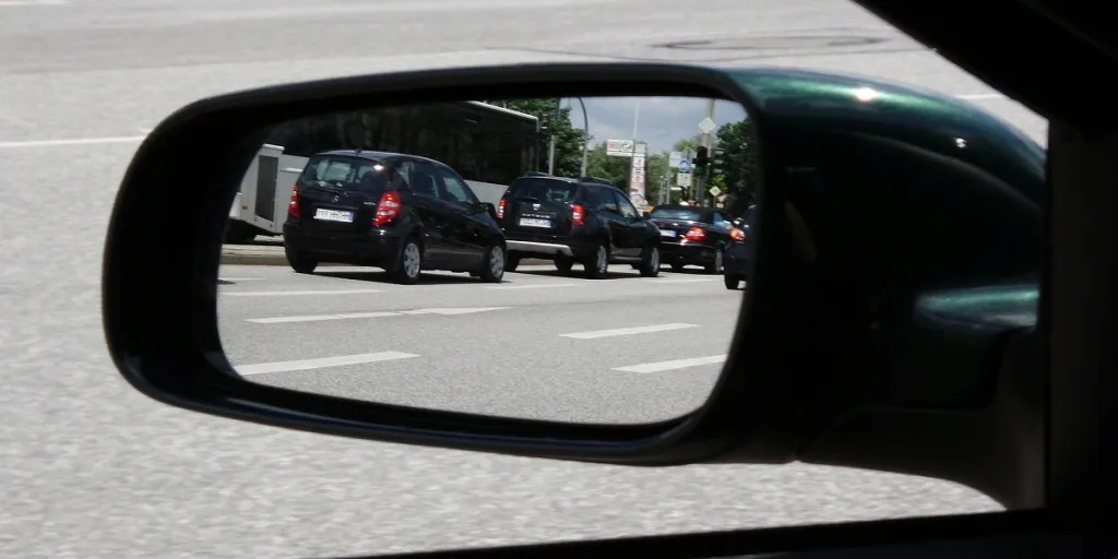 how to change glass for outside rear mirror