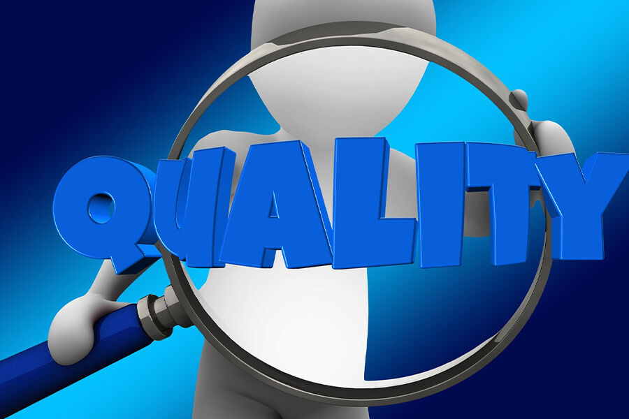 Увеличительное стекло и контроль качества