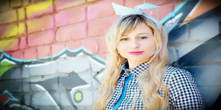 5 trendy headbands for summer and spring 2023