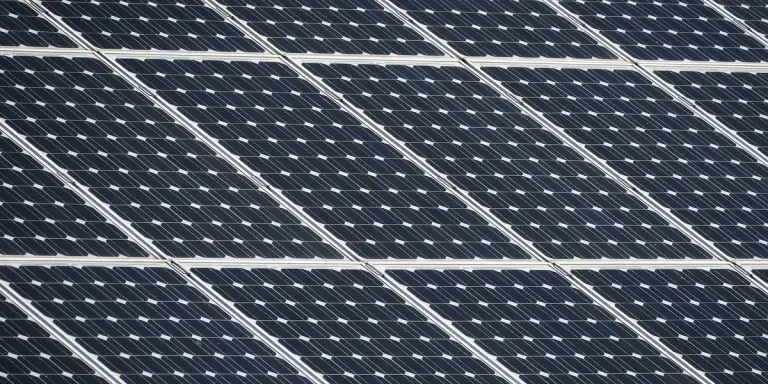 black solar panels top 5 reasons why European customers love them